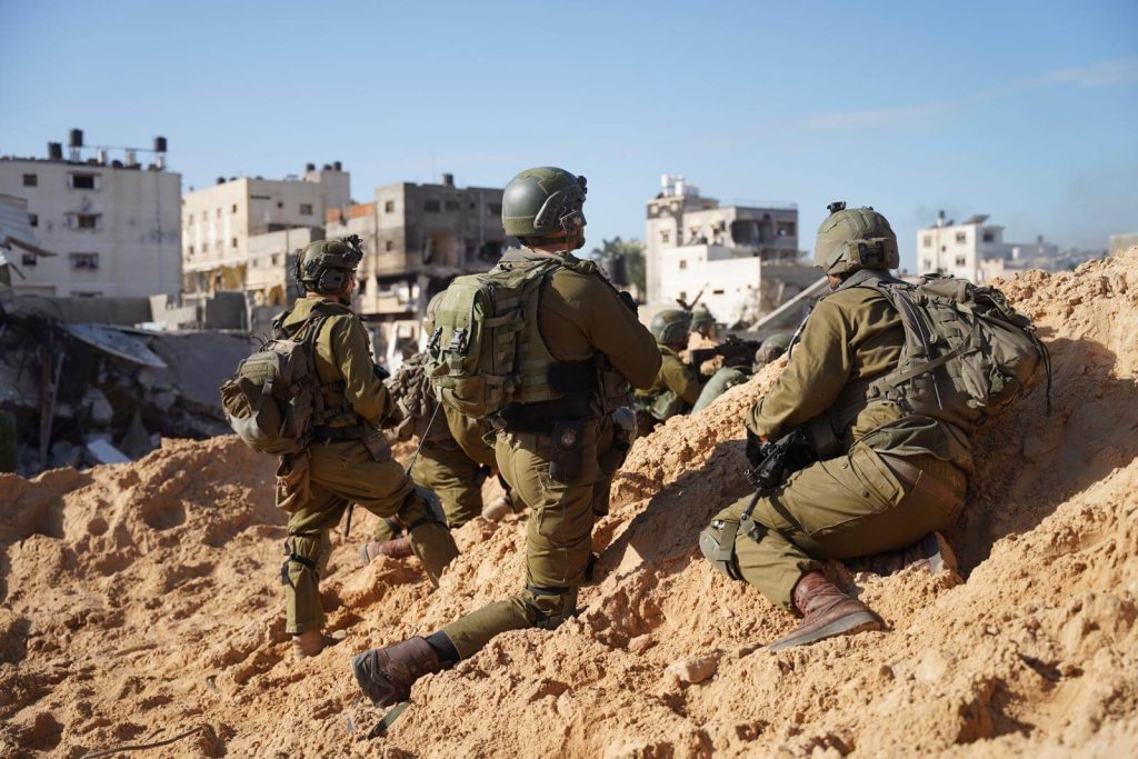 combat soldiers in the IDF